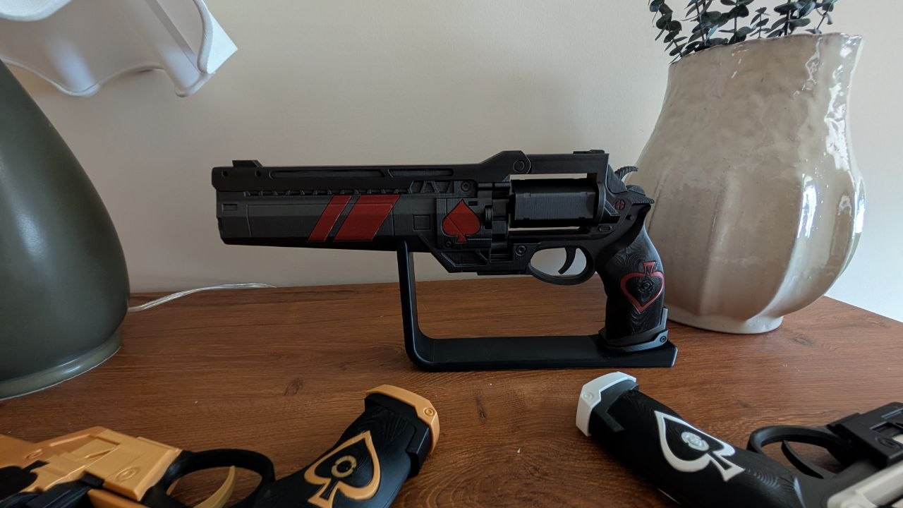Ace Of Spades 3D Printed Replica Prop from Destiny 2